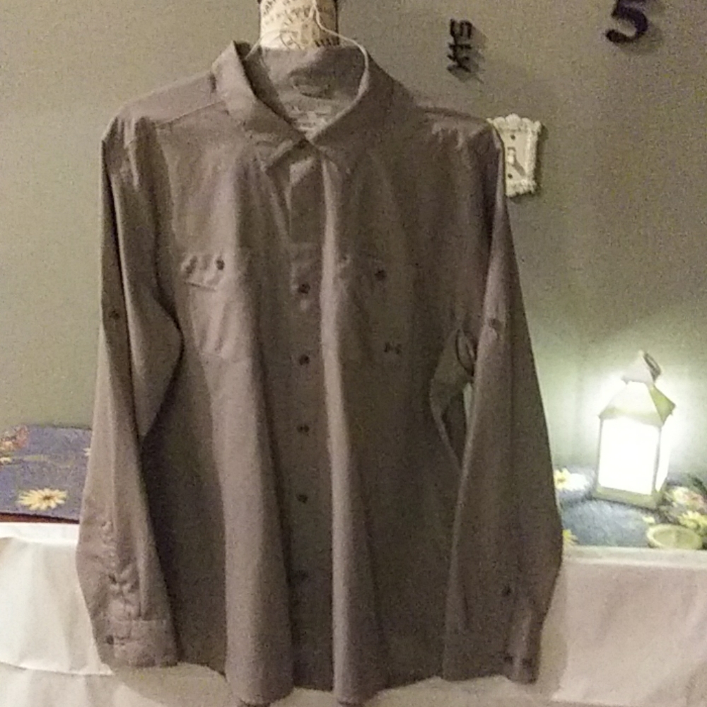 Under Armor Shirt